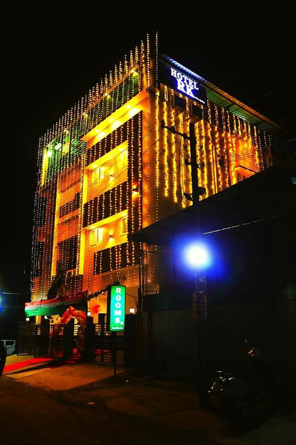 Hotel Rk - Temple Stay Танджавур Экстерьер фото